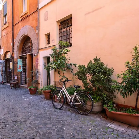 Trastevering In * Rome