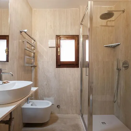 Trastevering In Apartament